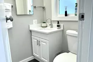 504 107th St S, Tacoma, WA 98444 - Photo 7