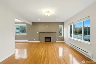 3017 W Government Way, Seattle, WA 98199 - Photo 9