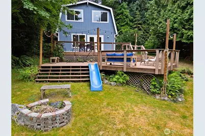 7370 Holiday Boulevard, Anacortes, WA 98221 - Photo 3