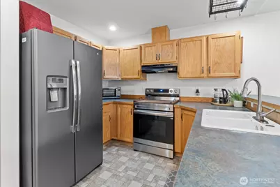 18209 Park Lane SE, Yelm, WA 98597 - Photo 13