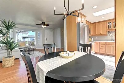 6406 64th Place NE, Marysville, WA 98270 - Photo 9