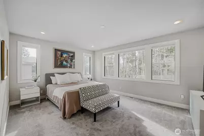 21811 SE 5th Place, Sammamish, WA 98074 - Photo 19