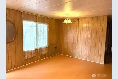 12200 Stone Avenue N #74, Seattle, WA 98133 - Photo 7