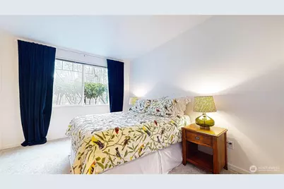 12712 Admiralty Way #E-103, Everett, WA 98204 - Photo 9