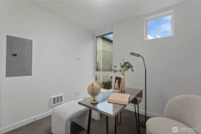 942 N 89th Street #B, Seattle, WA 98103 - Photo 13