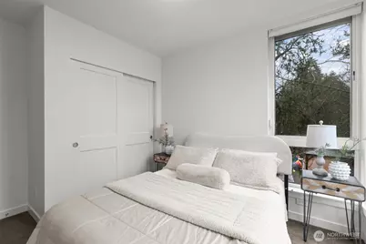 942 N 89th Street #B, Seattle, WA 98103 - Photo 11
