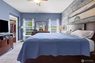 936 Mountain Villa Dr, Enumclaw, WA 98022 - Photo 13