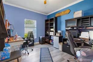 936 Mountain Villa Dr, Enumclaw, WA 98022 - Photo 11