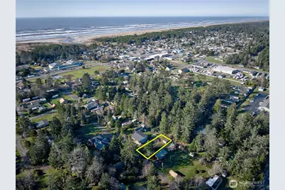 1911 256th Lane, Ocean Park, WA 98640 - Photo 11