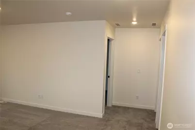 5213 87th Dr NE, Marysville, WA 98270 - Photo 19