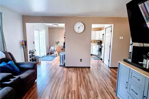 4919 106th St NE, Marysville, WA 98270 - Photo 7