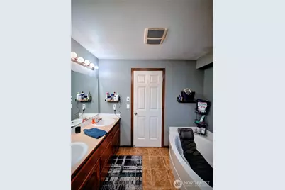 4919 106th St NE, Marysville, WA 98270 - Photo 23