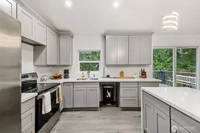 28519 106th Place SE, Monroe, WA 98272 - Photo 7