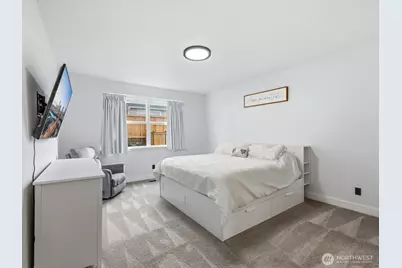 16501 48th Avenue W #B, Edmonds, WA 98026 - Photo 13