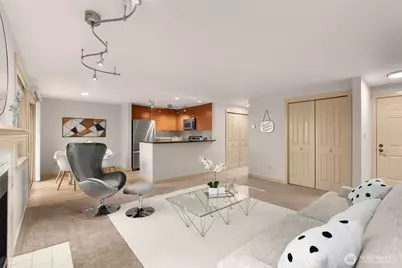 8240 126th Avenue NE #A304, Kirkland, WA 98033 - Photo 5