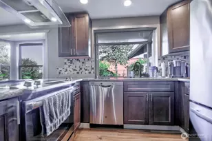 10819 57th St E, Puyallup, WA 98372 - Photo 9