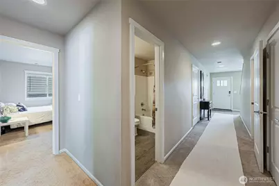 11501 87th Avenue S, Seattle, WA 98178 - Photo 23