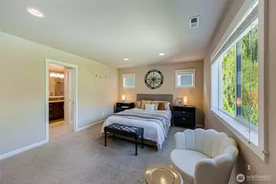 11501 87th Avenue S, Seattle, WA 98178 - Photo 13