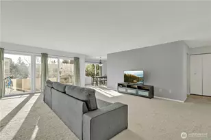 4545 Sand Point Way NE, Seattle, WA 98105 - Photo 15