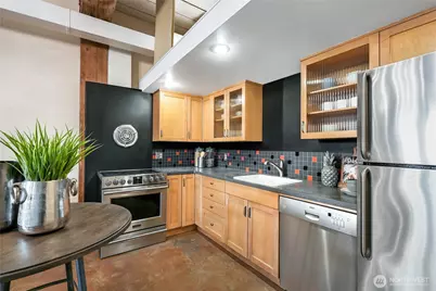 1507 Western Avenue #R102, Seattle, WA 98101 - Photo 7