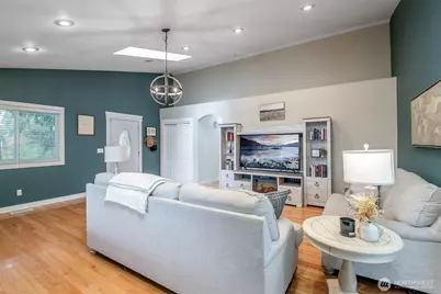 3210 S Bay Road NE, Olympia, WA 98506 - Photo 7