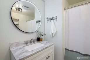 3210 S Bay Rd NE, Olympia, WA 98506 - Photo 15