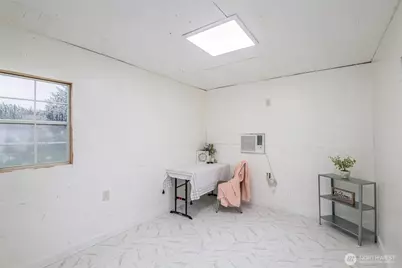 3210 S Bay Road NE, Olympia, WA 98506 - Photo 31