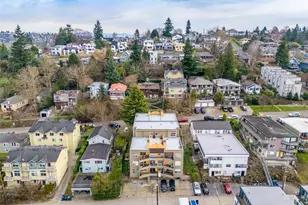 3425 14th Ave W, Seattle, WA 98119 - Photo 3