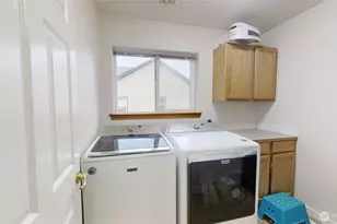 736 G St SW, Tumwater, WA 98512 - Photo 27