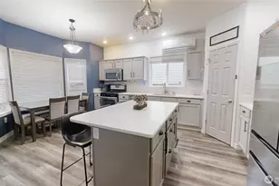 736 G St SW, Tumwater, WA 98512 - Photo 9