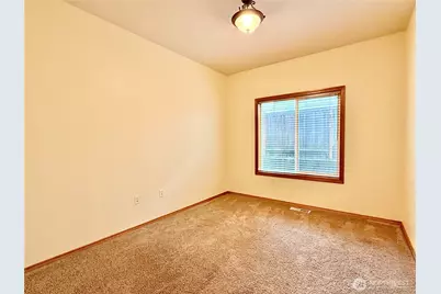 736 G Street SW, Tumwater, WA 98512 - Photo 17