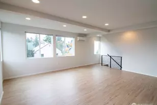 941 N 91st St, Seattle, WA 98103 - Photo 13