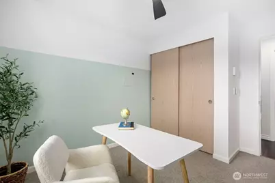 595 Newport Way NW #C4, Issaquah, WA 98027 - Photo 15