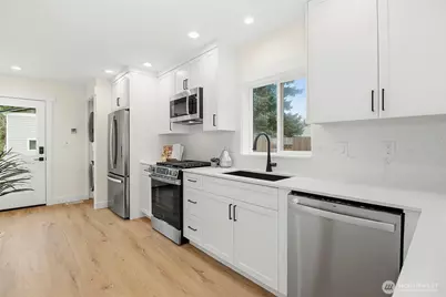 26824 SE Ravensdale Way, Ravensdale, WA 98051 - Photo 11