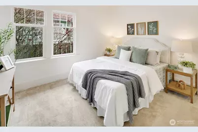 920 N 102nd Street, Seattle, WA 98133 - Photo 17