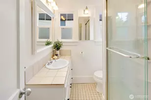 920 N 102nd St, Seattle, WA 98133 - Photo 21