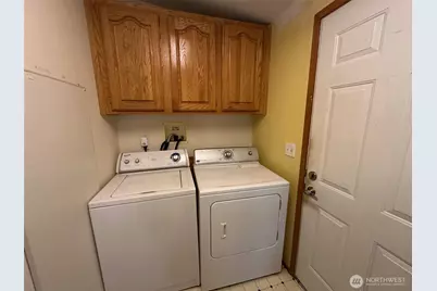 851 N Potlatch Drive, Hoodsport, WA 98548 - Photo 13