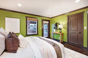 941 N 79th St, Seattle, WA 98103 - Photo 13