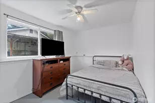 60 NE Lorrain Ct, Belfair, WA 98528 - Photo 25