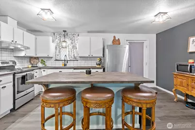 60 NE Lorrain Court, Belfair, WA 98528 - Photo 5