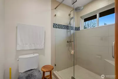 4116 205th Avenue SE, Sammamish, WA 98075 - Photo 37