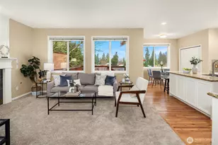 2402 NE 19th St, Renton, WA 98056 - Photo 9