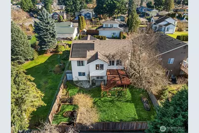 2402 NE 19th Street, Renton, WA 98056 - Photo 37