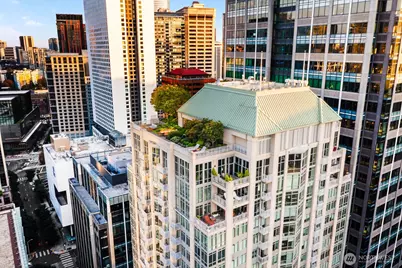 819 Virginia Street #3303, Seattle, WA 98101 - Photo 27