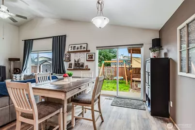 16633 Greenleaf Avenue SE, Yelm, WA 98597 - Photo 11