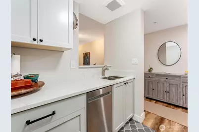 701 Columbia Street #414, Vancouver, WA 98660 - Photo 11