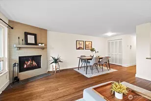 1717 5th Ave N, Seattle, WA 98109 - Photo 15