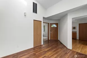 12731 102nd Ave NE, Kirkland, WA 98034 - Photo 11