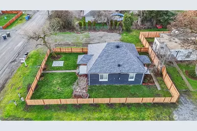 751 110th Street S, Tacoma, WA 98444 - Photo 27