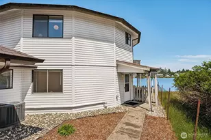 674 Mt Olympus Ave SE, Ocean Shores, WA 98569 - Photo 13